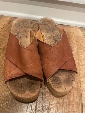 Women's Brown Leather Slide Sandals - Cork Footbed
